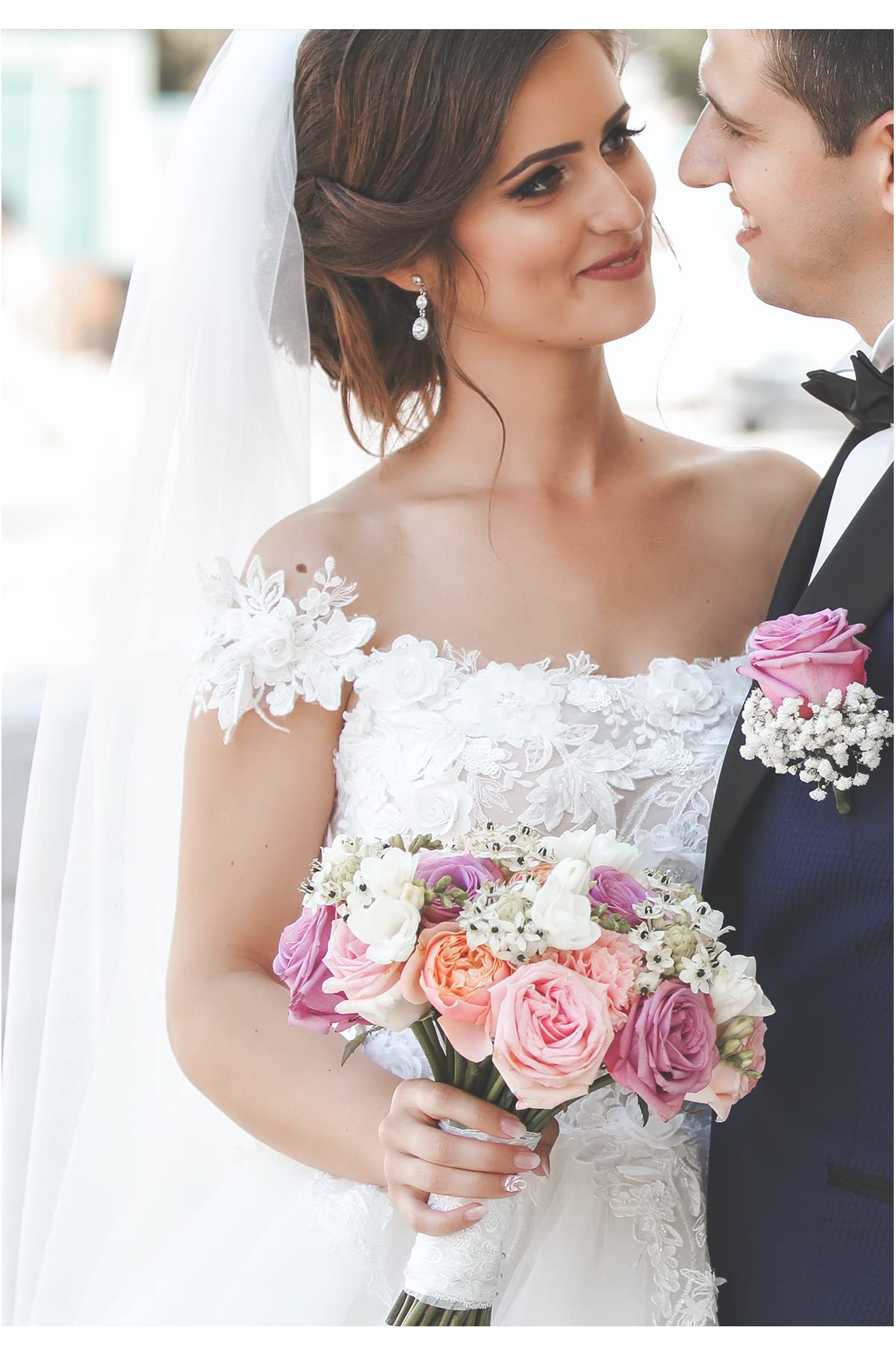 BEAUTELICATE Wedding Bridal Veil with Comb 1 Tier Cut Edge Ivory White Elbow Fingertip Chapel Cathedral Length V67