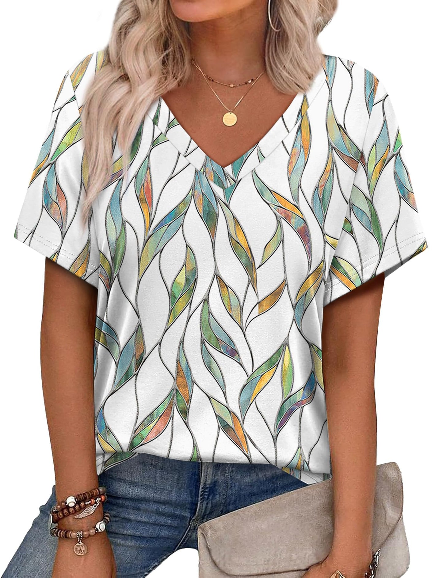 Womens Summer Tops Short Sleeve V Neck Casual T-Shirts Printed Trendy Vacation Outfits