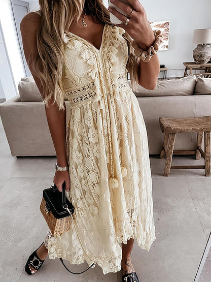 CUPSHE Women's Summer Slip Boho Maxi Dress Lace Up Tassel V-Neck Flare Ruffle Beach Dresses White